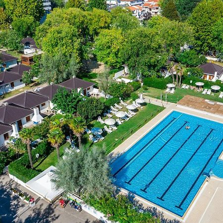 Villaggio Los Nidos Линяно Сабиадоро Екстериор снимка