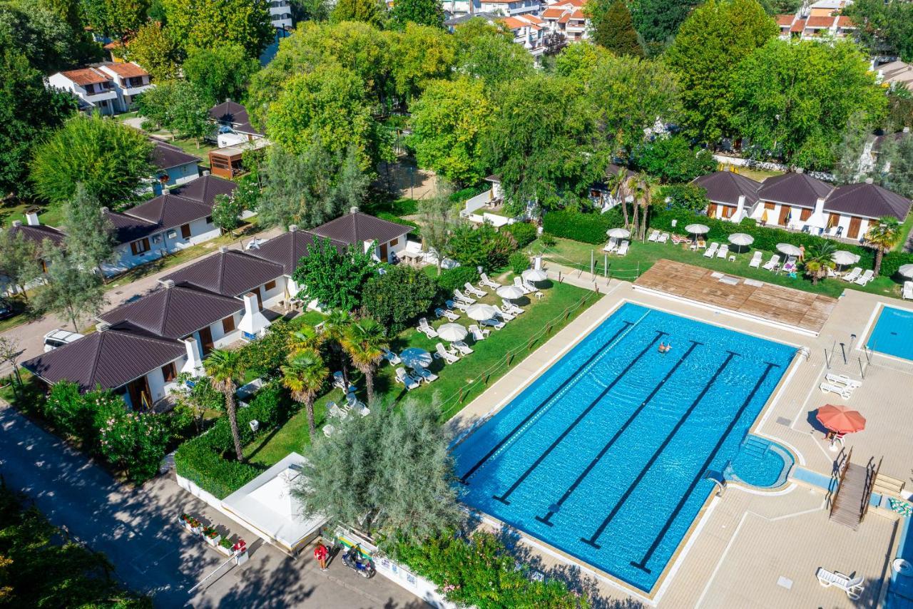 Villaggio Los Nidos Линяно Сабиадоро Екстериор снимка