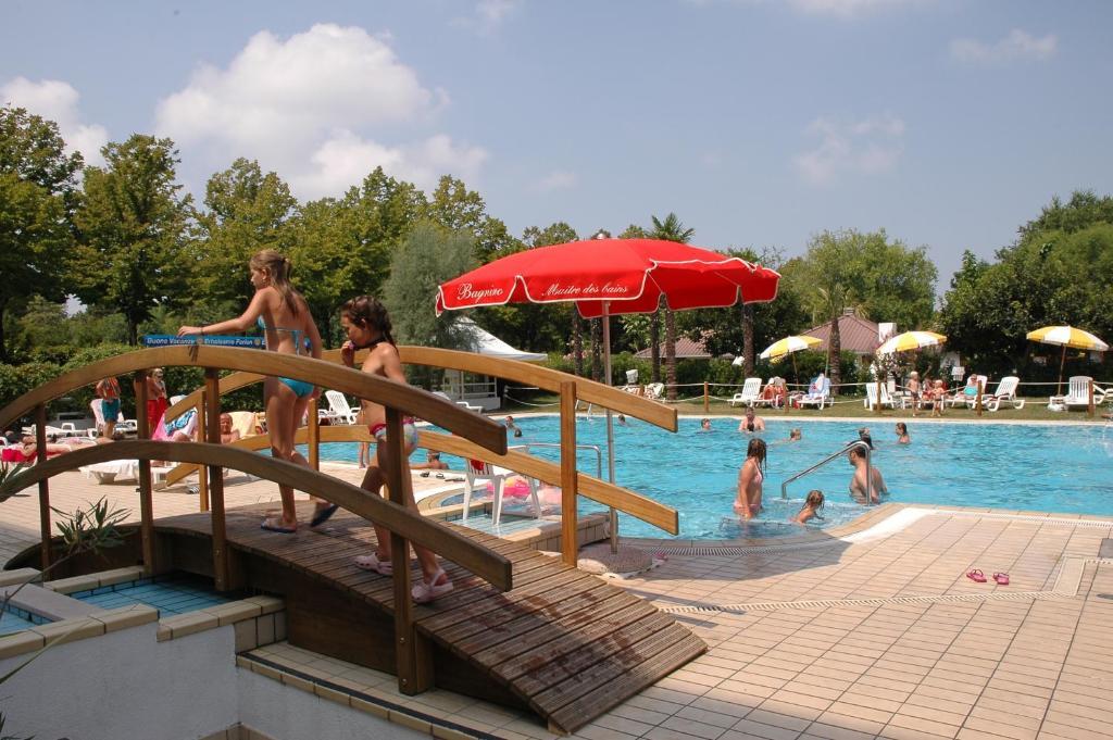 Villaggio Los Nidos Линяно Сабиадоро Стая снимка