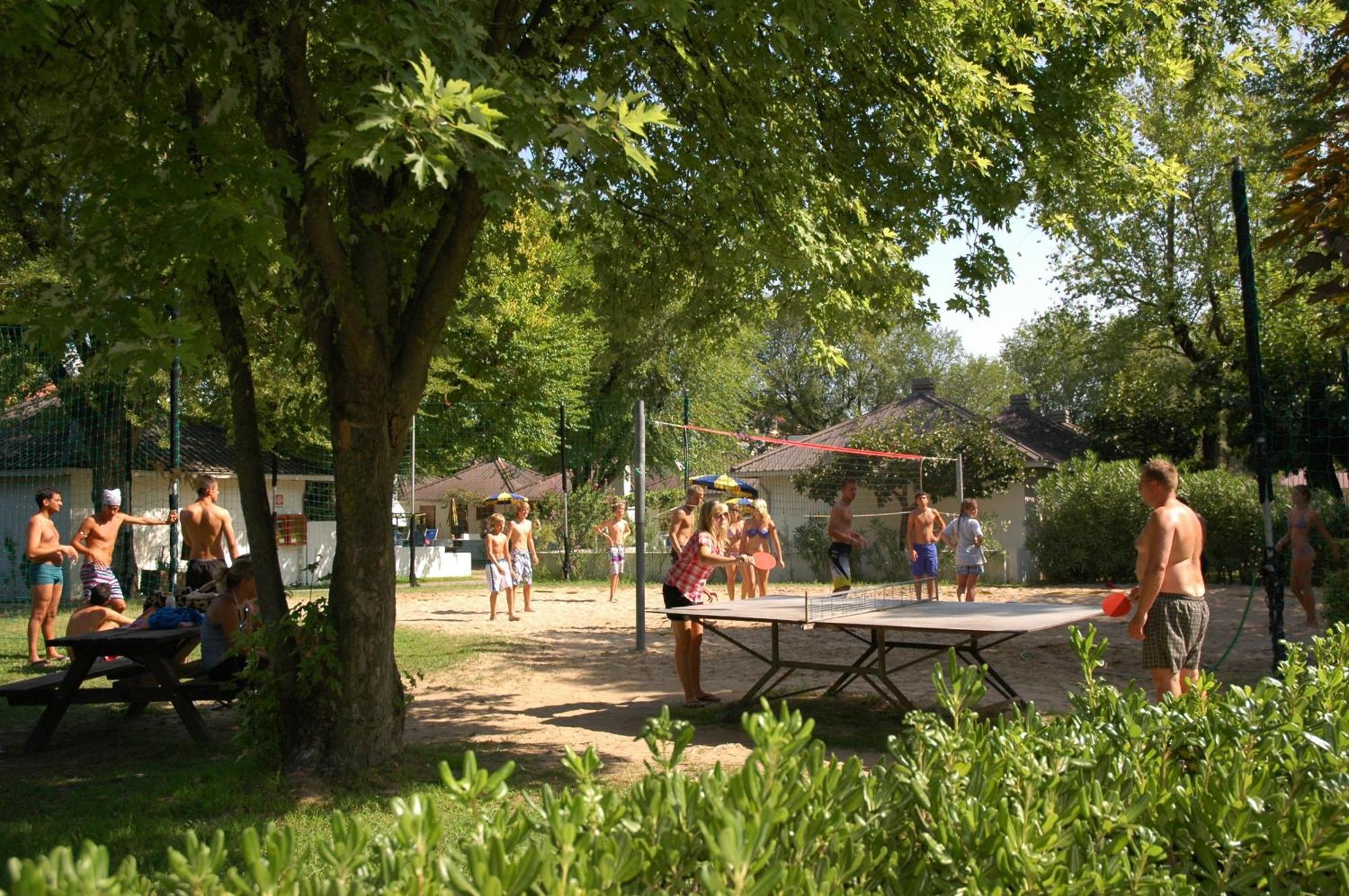 Villaggio Los Nidos Линяно Сабиадоро Екстериор снимка