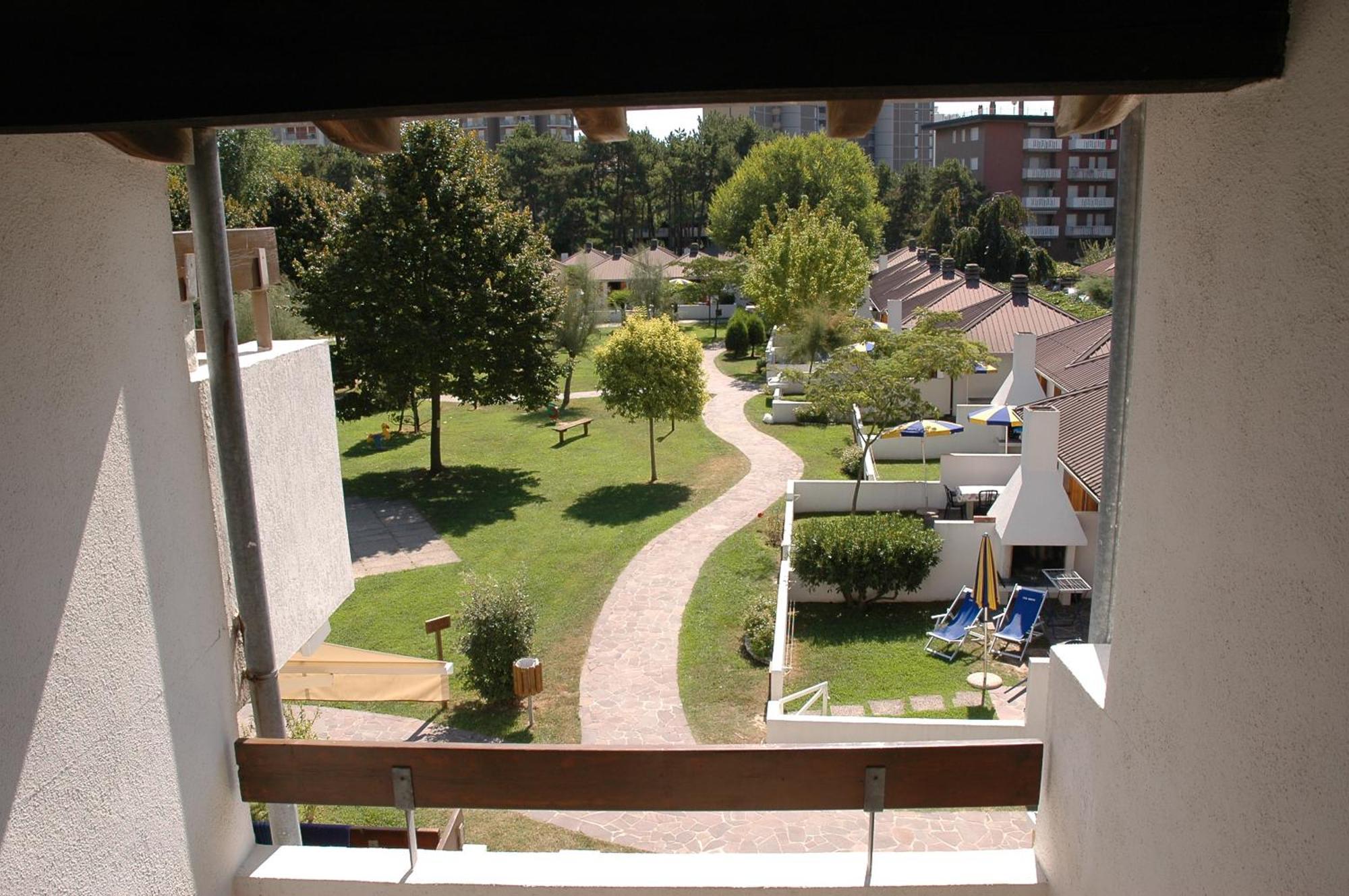 Villaggio Los Nidos Линяно Сабиадоро Екстериор снимка