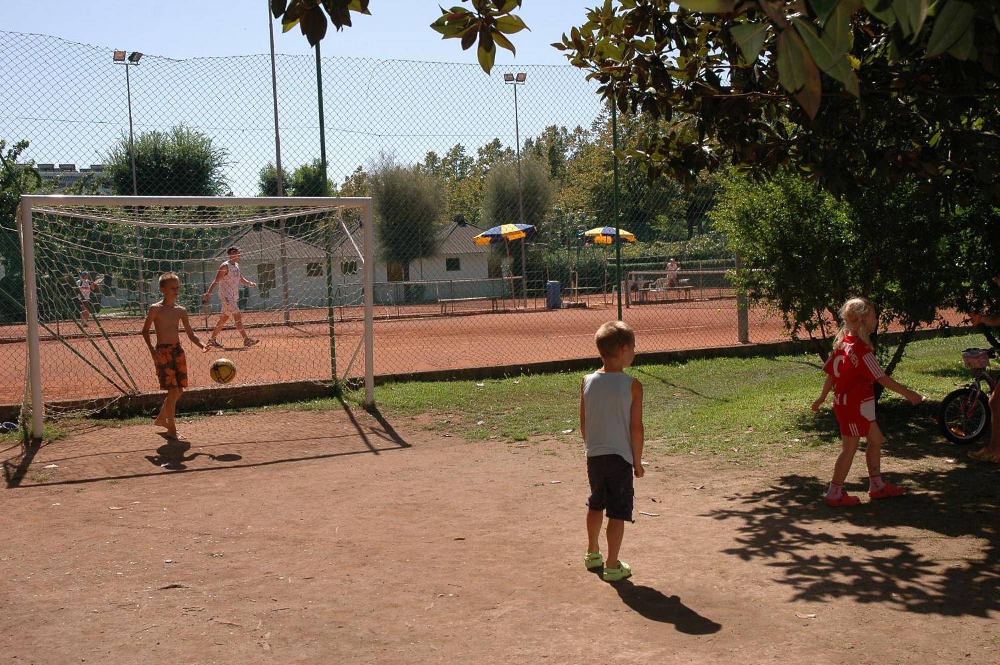 Villaggio Los Nidos Линяно Сабиадоро Екстериор снимка