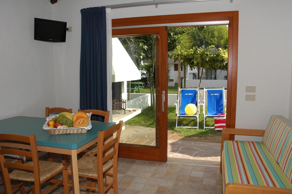 Villaggio Los Nidos Линяно Сабиадоро Екстериор снимка
