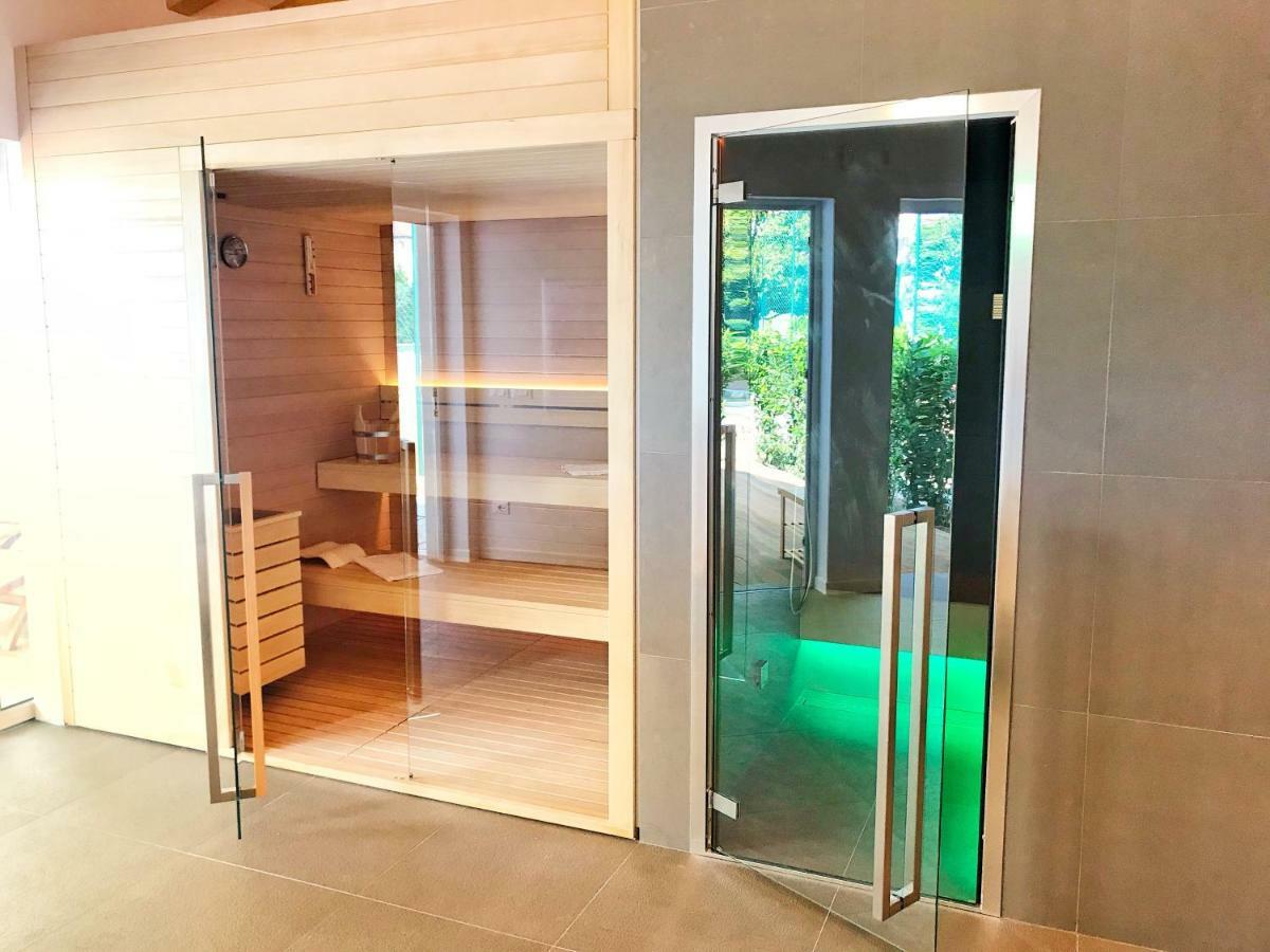 Villaggio Los Nidos Линяно Сабиадоро Екстериор снимка